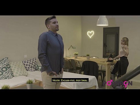 ❤️ PORNBCN 4K Titi handiak dituen emakume heldu batek analean izorratu nahi du gigolo gaztea zakar handiarekin mamada amorioa izorradura gogorra eskuko lana txakur estiloa puxa miazkatzea orgasmoa frantsesezko azpitituluak ❌ Porno gugan ☑